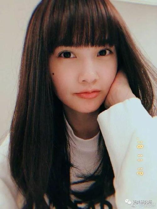 娛樂吃瓜姐齊劉海,娛樂吃瓜界的時尚風向標